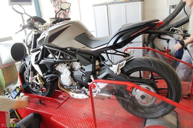 Brutale675 020