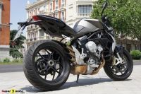 Brutale675_002