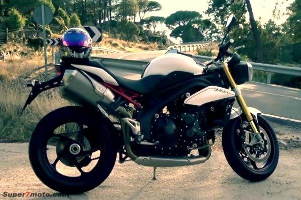 Speed triple R 4
