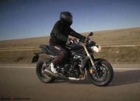 StreetTriple2013_accion_015