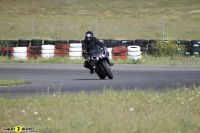 r1002